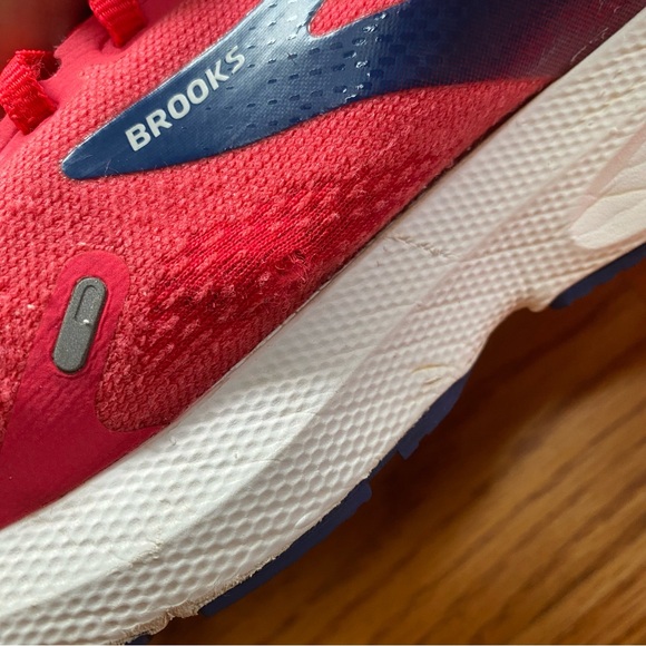 Brooks Launch Pink Women’s Running Shoes Size 7.5 M - Picture 5 of 12